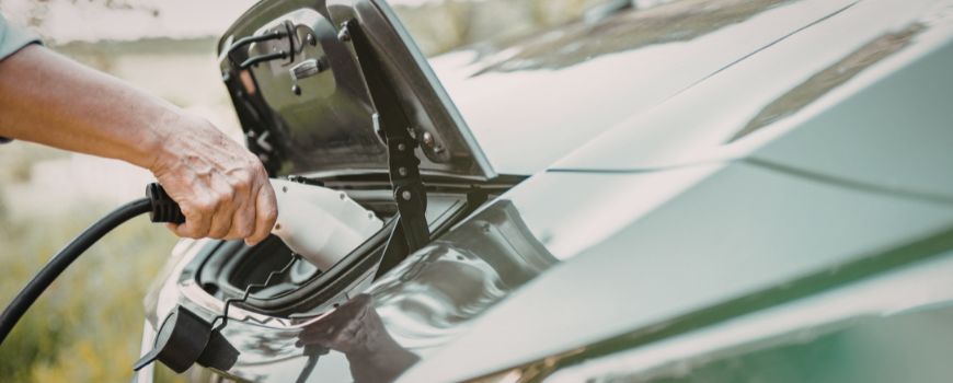 Are You Charging Your EV the Smart Way? 7 Habits Every Driver Should Know